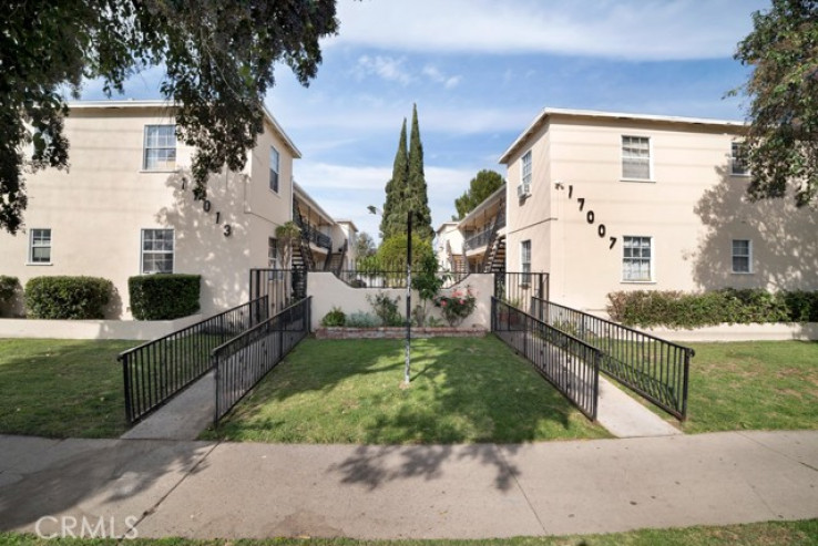  Income Home for Sale in Van Nuys, California
