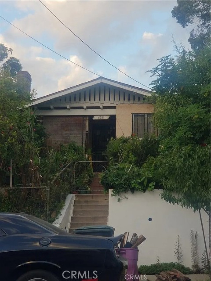3 Bed Home for Sale in Los Angeles, California