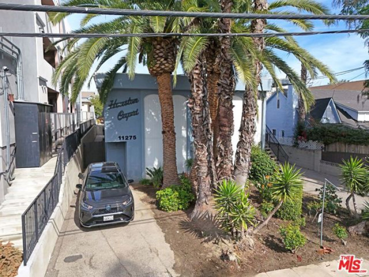  Income Home for Sale in North Hollywood, California