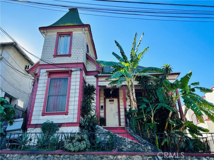  Income Home for Sale in Los Angeles, California