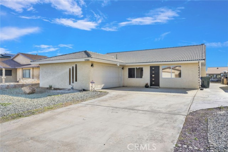 5 Bed Home for Sale in Helendale, California