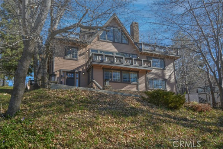 4 Bed Home for Sale in Lake Arrowhead, California
