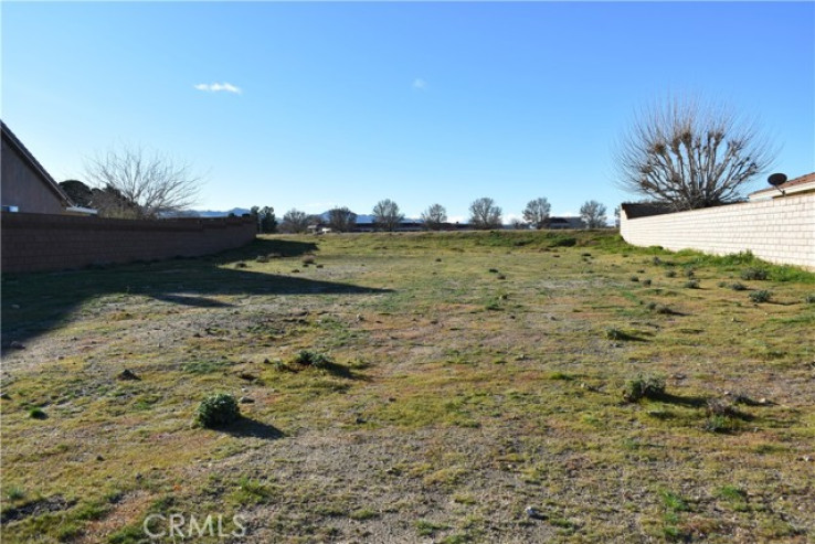 Land in Helendale