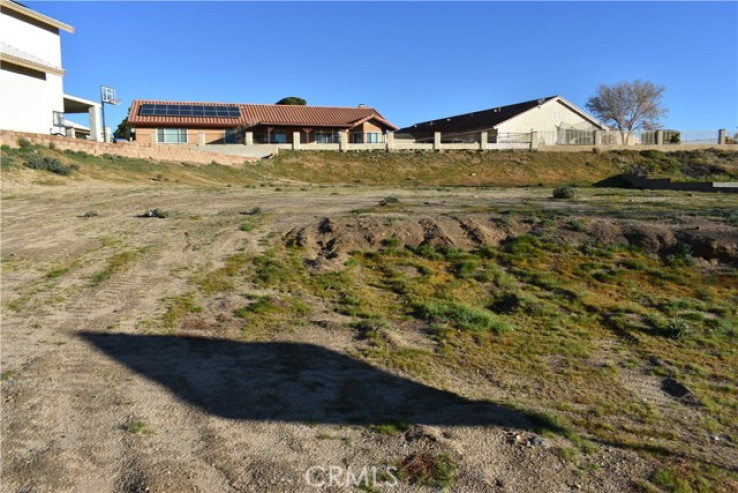 Land in Helendale