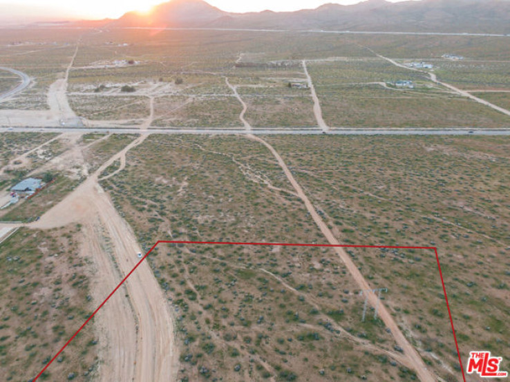Land in Apple Valley
