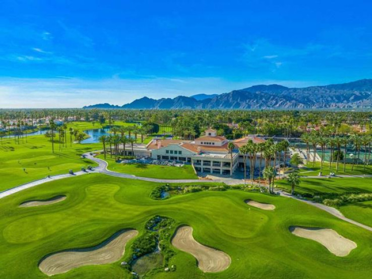 2 Bed Home for Sale in Palm Desert, California