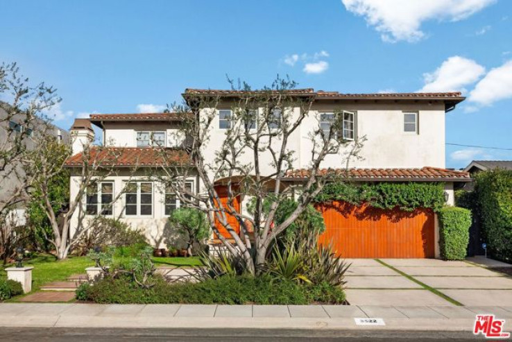 5 Bed Home for Sale in Los Angeles, California