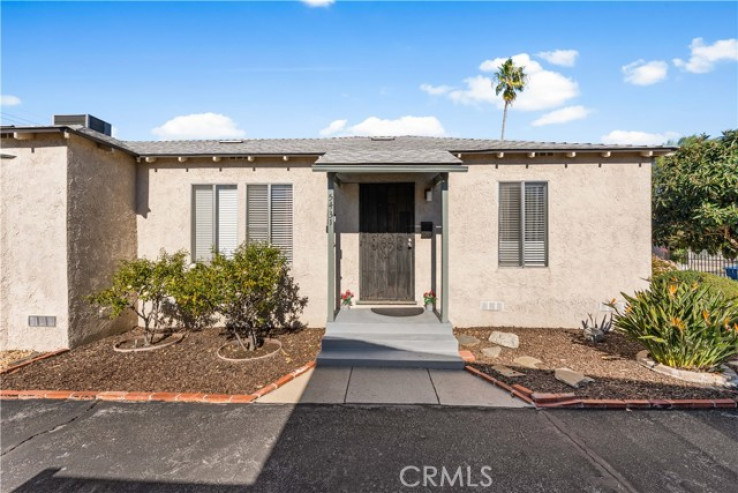  Income Home for Sale in North Hollywood, California