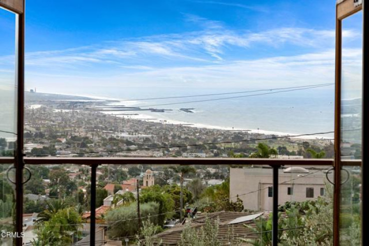 4 Bed Home for Sale in Ventura, California