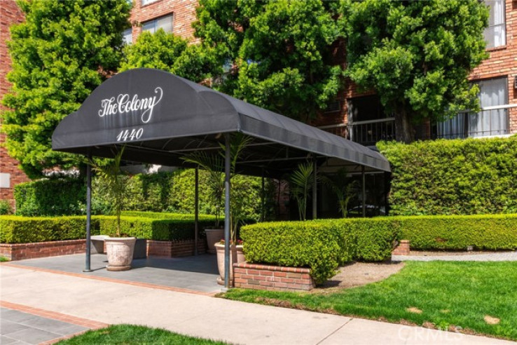 Residential Home in Westwood - Century City