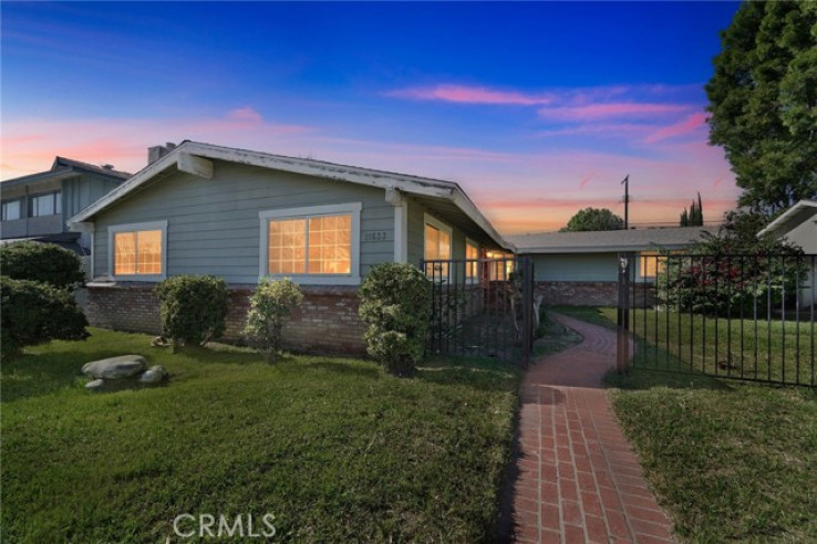 4 Bed Home for Sale in Granada Hills, California