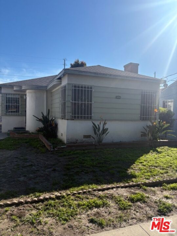 2 Bed Home for Sale in Los Angeles, California