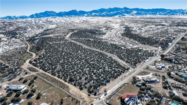  Land for Sale in Phelan, California
