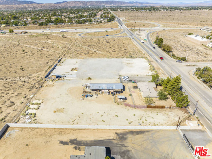  Commercial for Sale in Palmdale, California