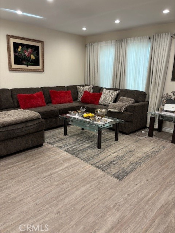2 Bed Home for Sale in Panorama City, California