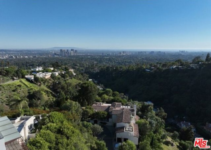 3 Bed Home for Sale in Beverly Hills, California