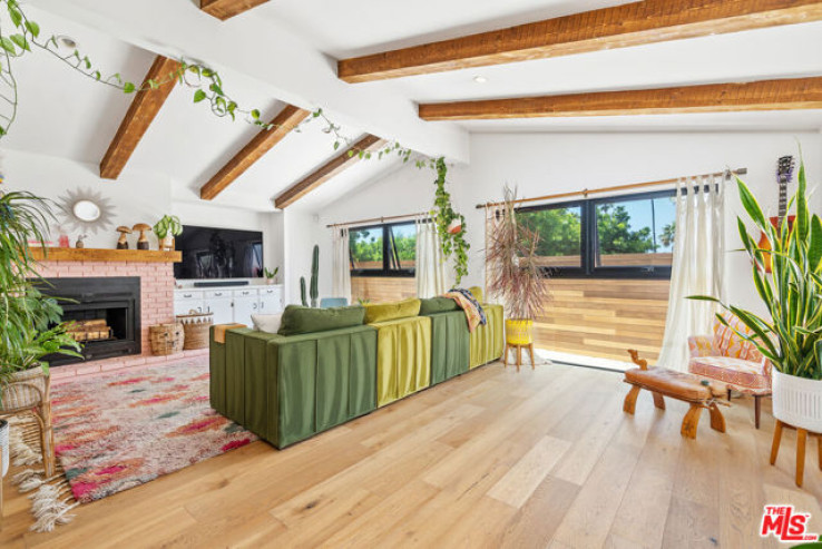 3 Bed Home for Sale in Malibu, California