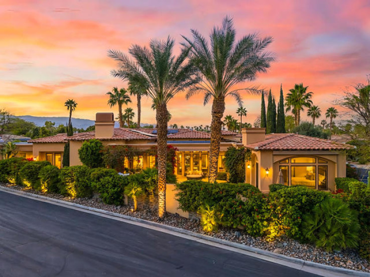 5 Bed Home for Sale in Palm Desert, California