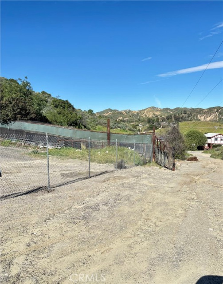  Land for Sale in Val Verde, California