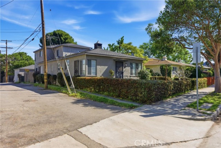  Income Home for Sale in Santa Monica, California