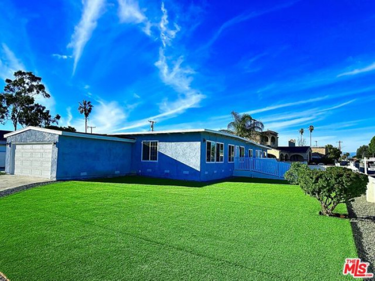  Commercial for Sale in Compton, California
