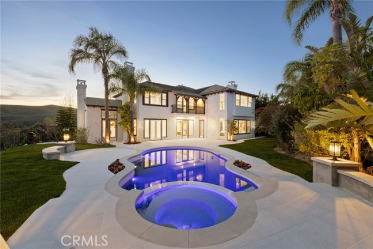 5 Bed Home for Sale in Calabasas, California