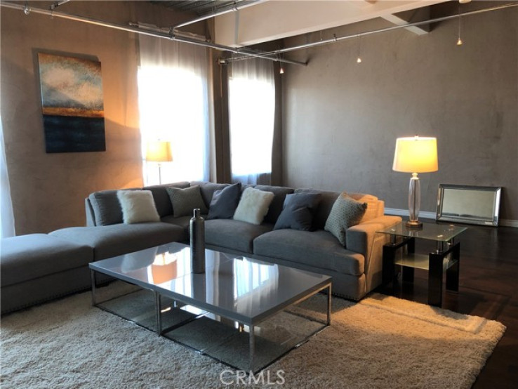 3 Bed Home for Sale in Los Angeles, California
