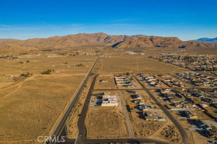 Commercial Sale in Apple Valley
