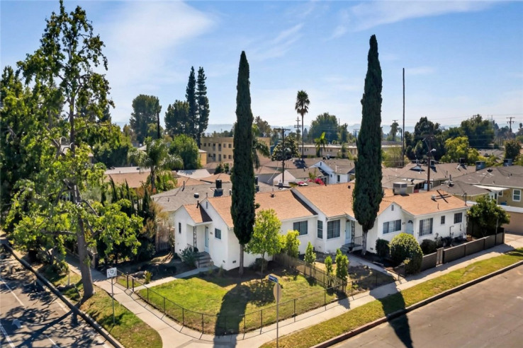 Residential Income in North Hollywood