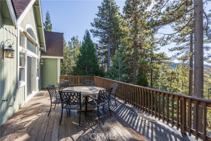 4 Bed Home for Sale in Lake Arrowhead, California