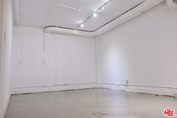  Commercial for Sale in Santa Monica, California