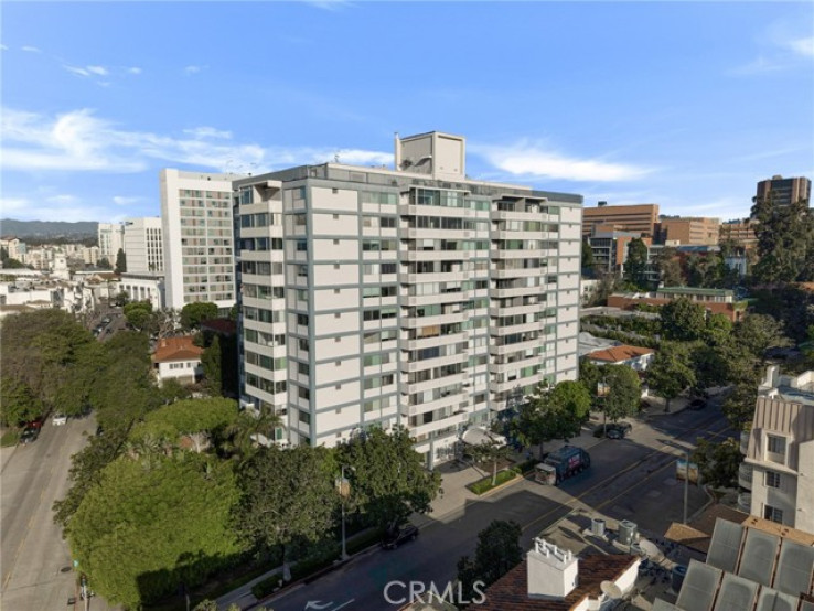 Residential Home in Westwood - Century City