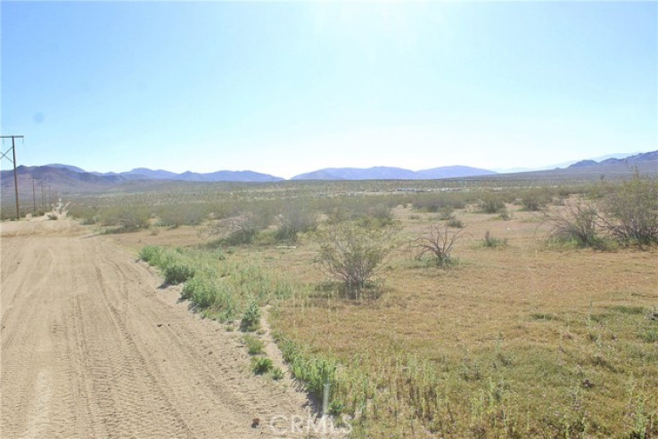  Land for Sale in Apple Valley, California