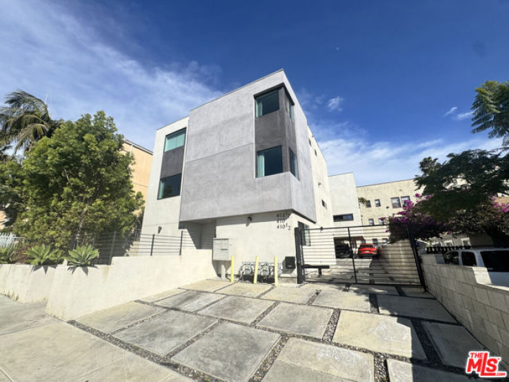  Income Home for Sale in Los Angeles, California