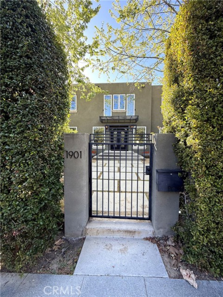 Residential Home in Los Feliz