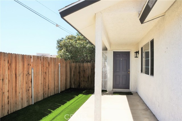 3 Bed Home for Sale in Apple Valley, California