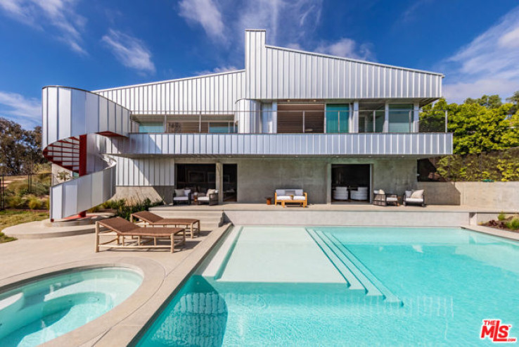 4 Bed Home for Sale in Malibu, California