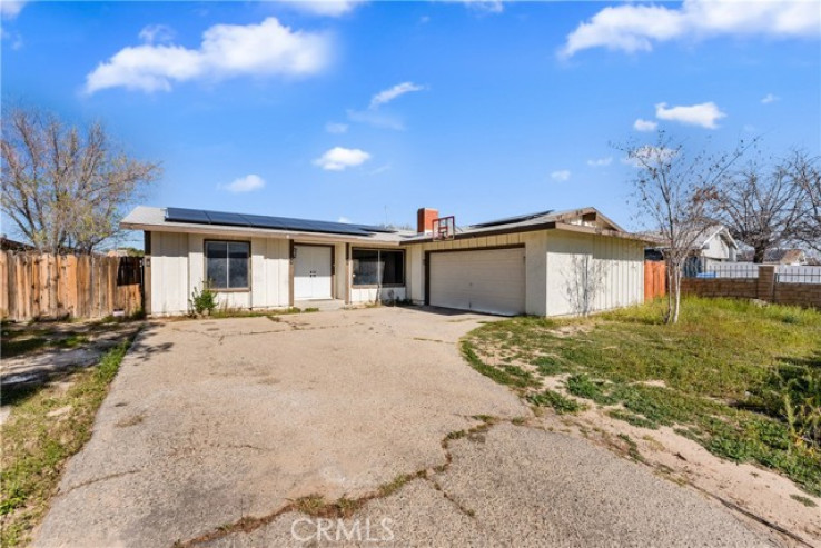 Residential Home in California City