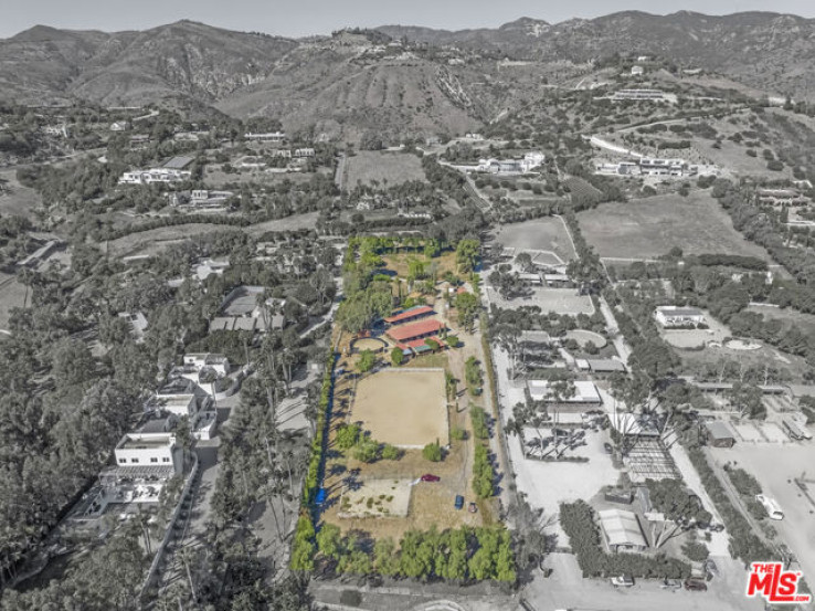 5 Bed Home for Sale in Malibu, California