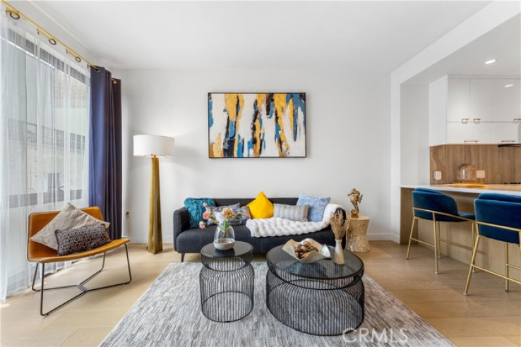 1 Bed Home for Sale in Los Angeles, California