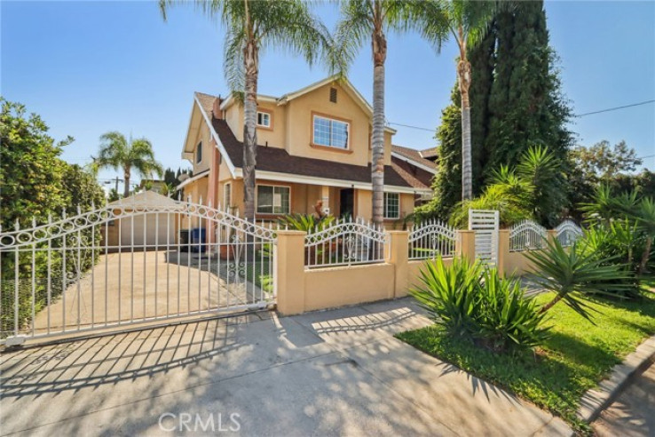 Residential Home in Los Feliz