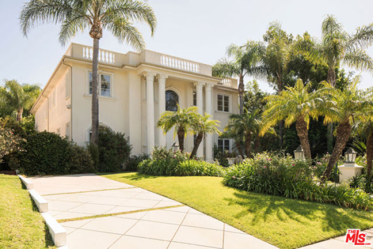 5 Bed Home for Sale in Los Angeles, California