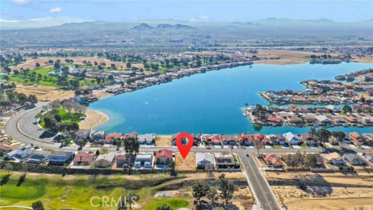 Land in Helendale