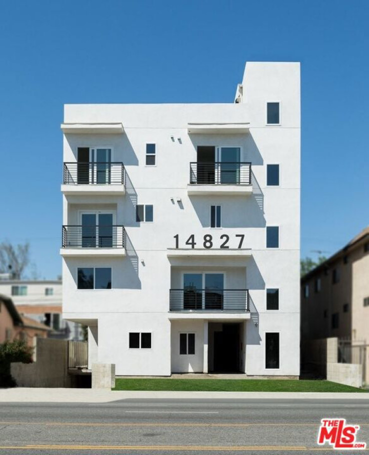  Income Home for Sale in Van Nuys, California