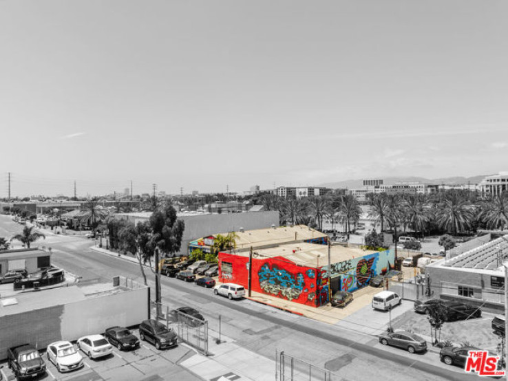  Commercial for Sale in Santa Monica, California