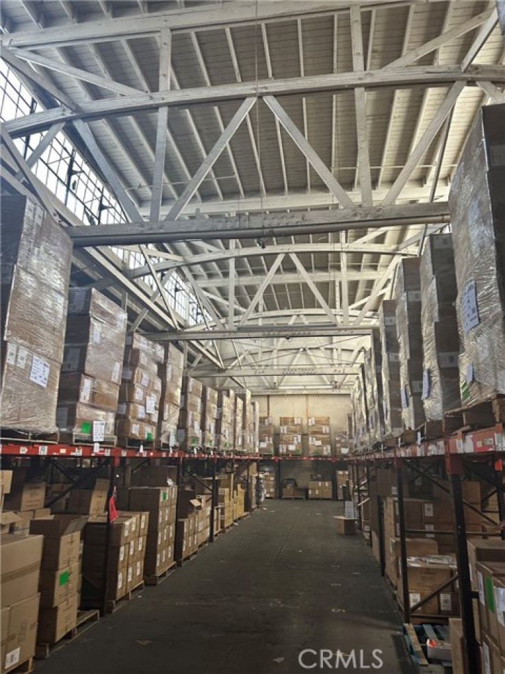 Commercial for Sale in Los Angeles, California
