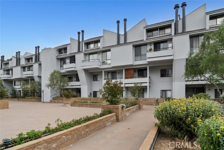 Residential Home in Sherman Oaks
