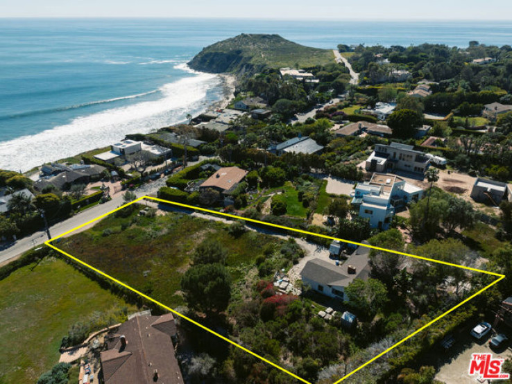 4 Bed Home for Sale in Malibu, California