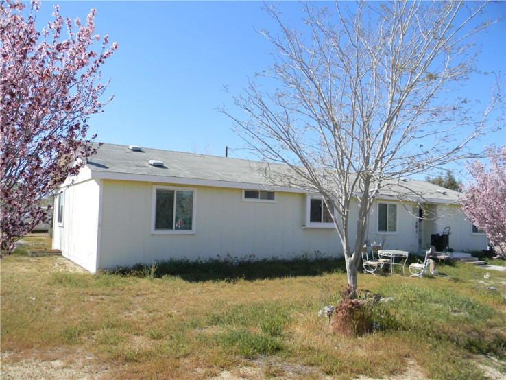 Residential Home in Llano