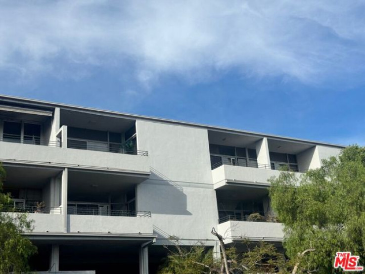 2 Bed Home for Sale in Pacific Palisades, California